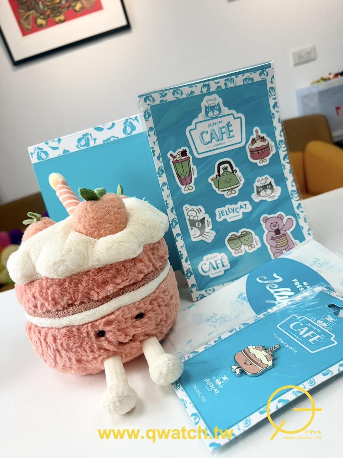 Jellycat 上海限定趣味蜜爾桃子蛋糕Amuseables Melbie Peach Cake